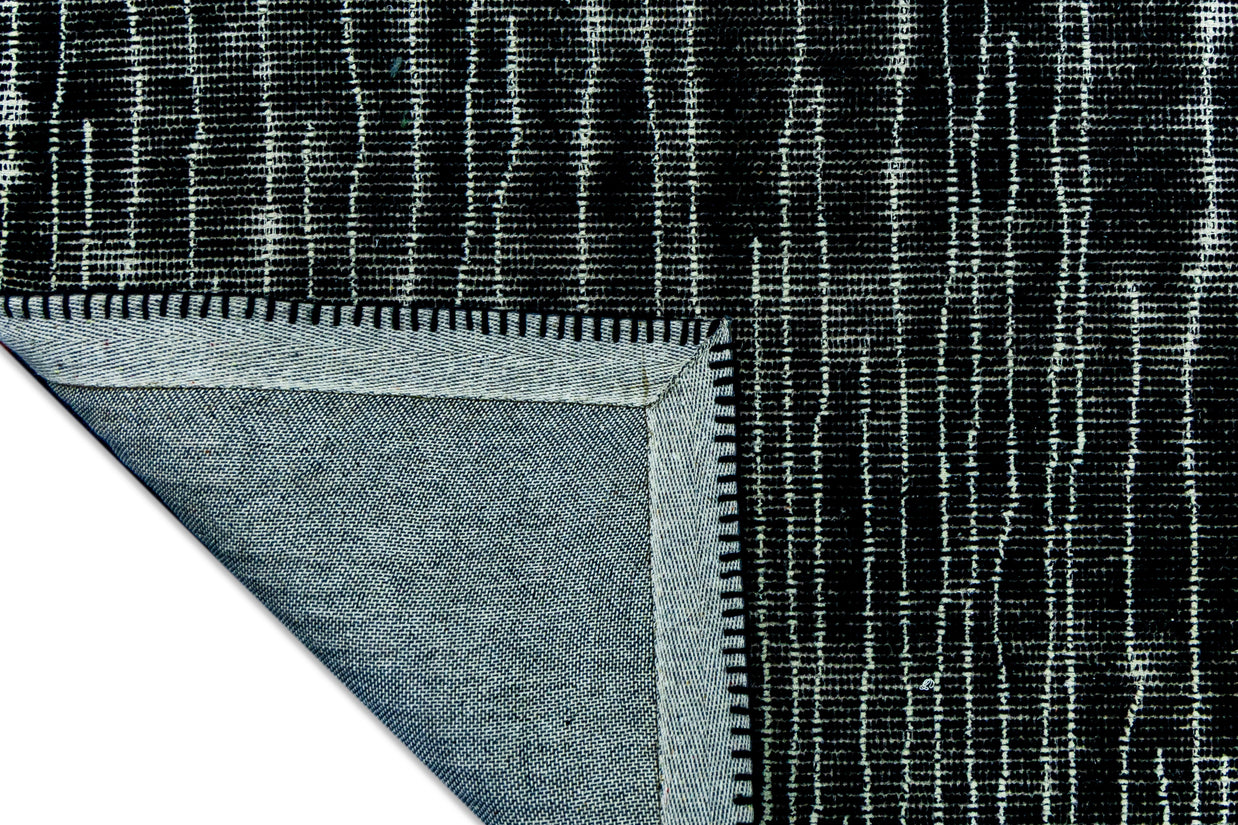 Detail Shot of Hand-Tufted Woolen Handmade Rug for bed rooms, offices, and dining spaces. 