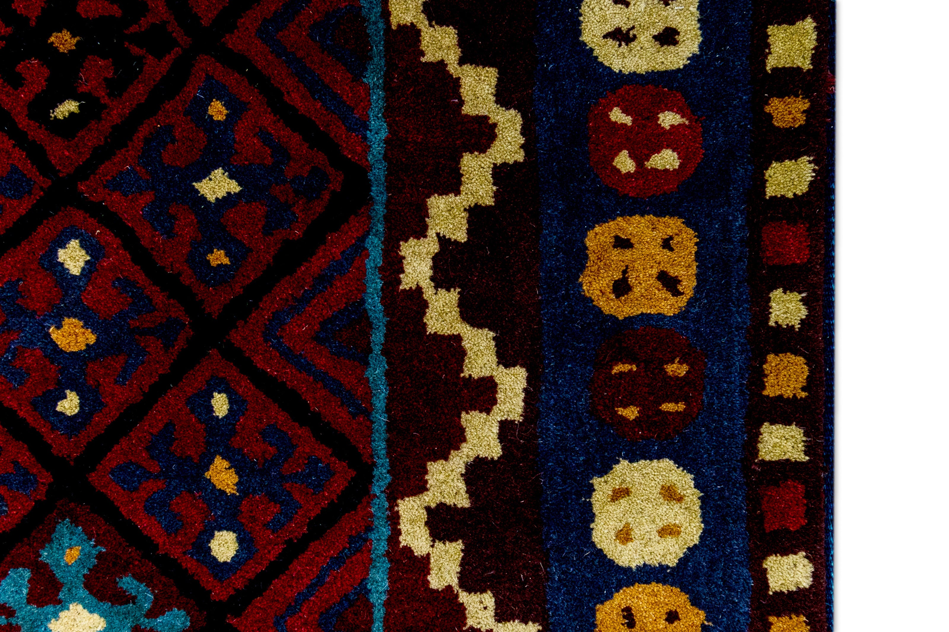 Detail Shot of Fusion Weave Hand-Tufted on Durrie Woolen rug for living room, bed rooms, offices with Geometric Lattice