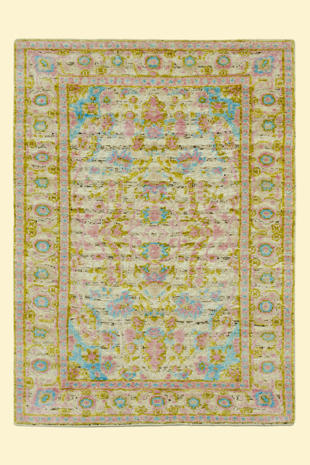 Floral Pattern HandKnotted Handcarded Wool Handmade Rug for bed rooms, offices, and dining spaces