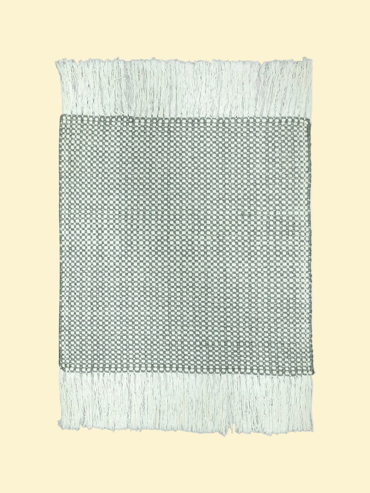 Outdoor Pitloom PET Yarn Rug, handmade Textured green and white blanket with fringes