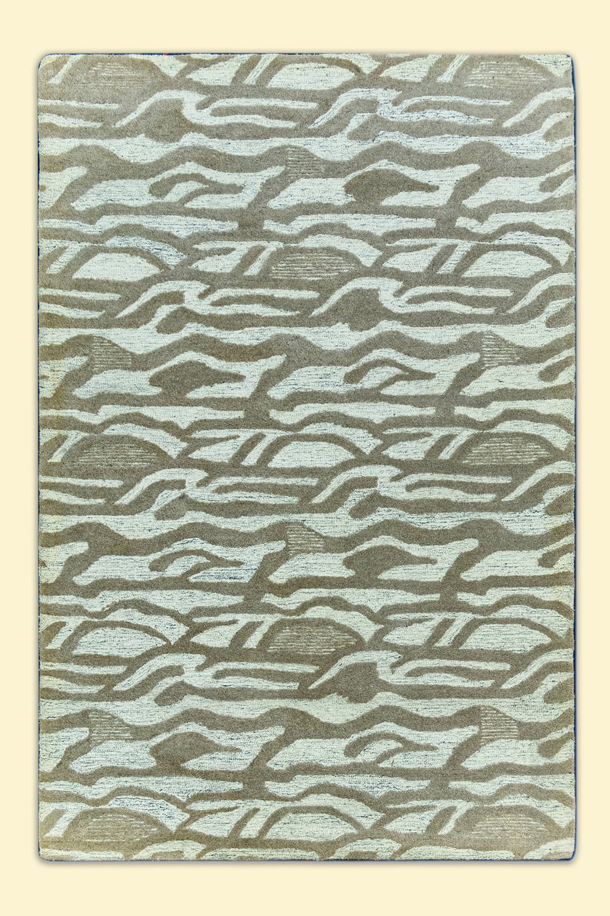 Hand-Tufted Woolen Handmade Rug for bed rooms, offices, and dining spaces. with Wavy Pattern