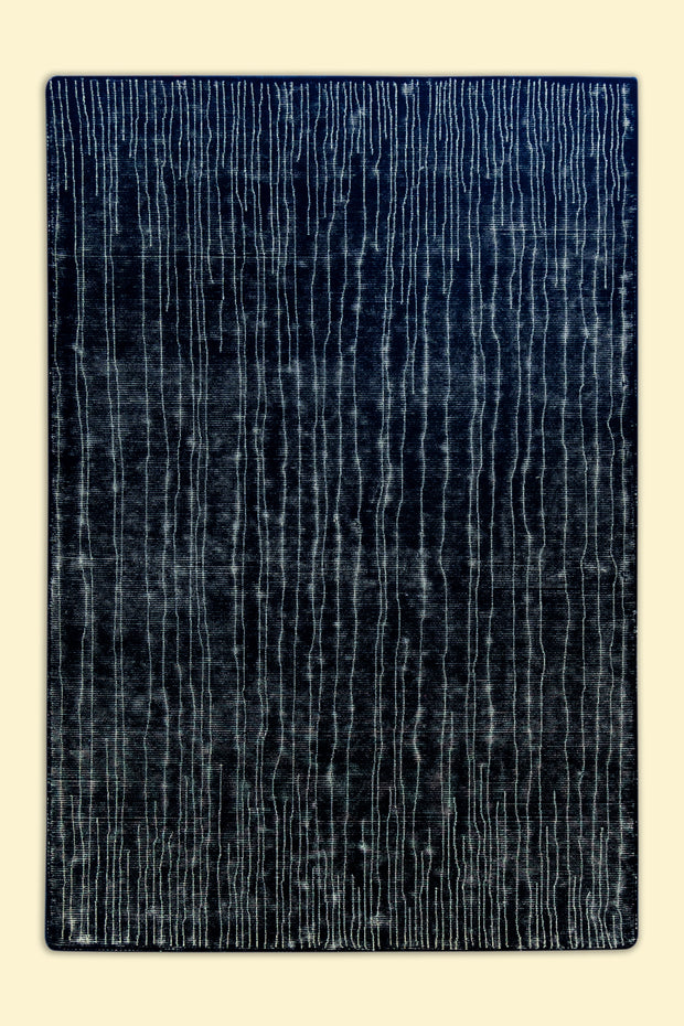 Lines Hand-Tufted Woolen Handmade Rug for bed rooms, offices, and dining spaces. 